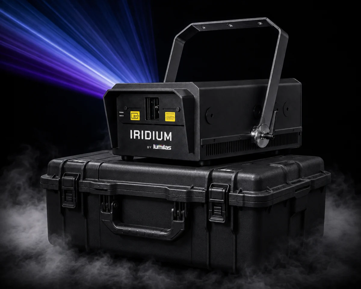 IRIDIUM 50 / housing on a transport case with background laser scenography